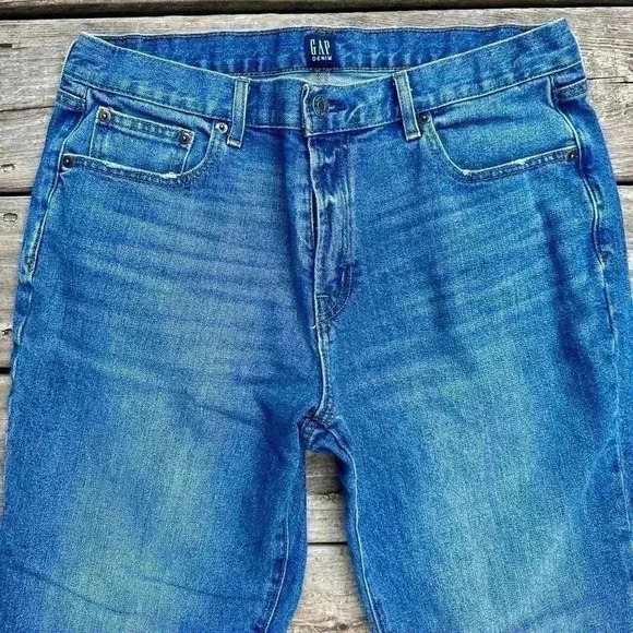 GAP Best Girlfriend Jeans - Picture 3 of 4